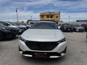 PEUGEOT 308 Elettrica/Benzina 2022 usata, Napoli
