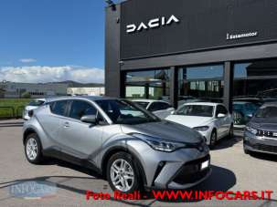 TOYOTA C-HR Elettrica/Benzina 2024 usata, Padova