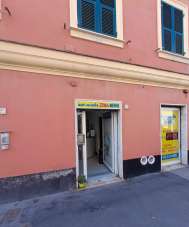 Affitto Bivani, Genova