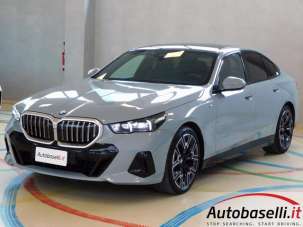 BMW 520 Elettrica/Diesel 2023 usata, Brescia