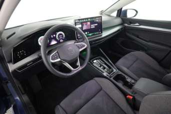 VOLKSWAGEN Golf Diesel 2025 usata VOLKSWAGEN Golf Diesel 2025 usata