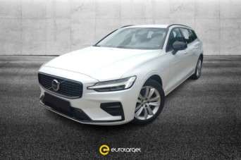 VOLVO V60 Elettrica/Diesel 2023 usata VOLVO V60 Elettrica/Diesel 2023 usata