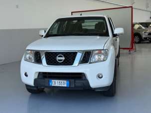 NISSAN Navara Diesel 2010 usata, Milano