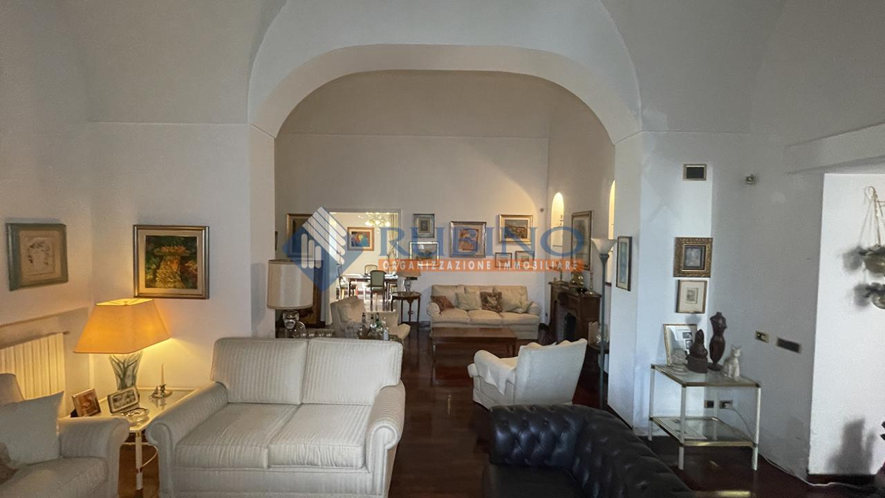 casa indipendente in vendita a Bari in zona Torre a Mare