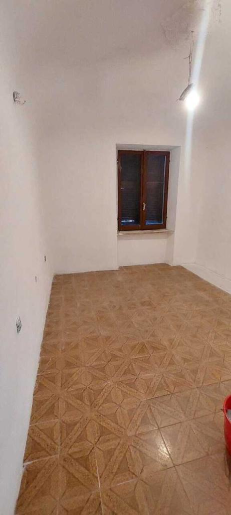 appartamento in vendita ad Imperia in zona Caramagna Ligure