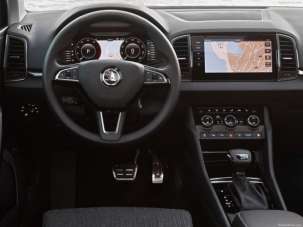 SKODA Karoq Benzina usata