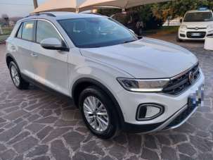 VOLKSWAGEN T-Roc Benzina 2023 usata, Mantova