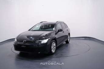 VOLKSWAGEN Golf Benzina/Metano 2022 usata, Napoli