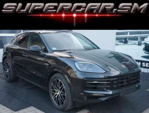 PORSCHE Cayenne Elettrica/Benzina 2025 usata, Rimini PORSCHE Cayenne Elettrica/Benzina 2025 usata, Rimini