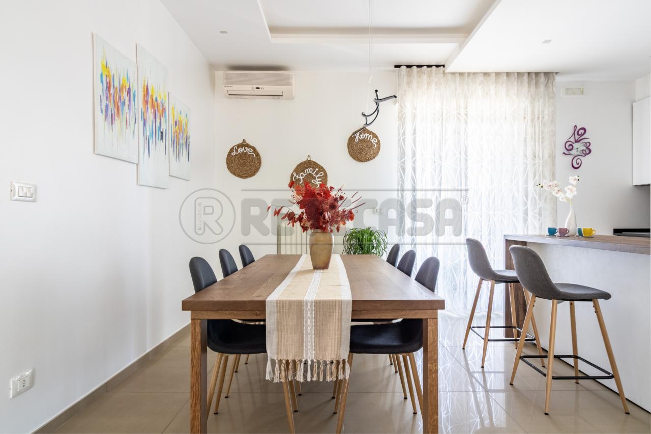appartamento in vendita a Bisceglie in zona Centro Città