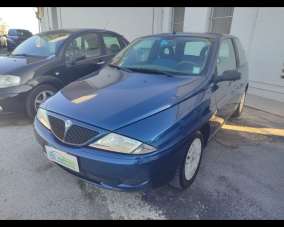 LANCIA Y Benzina 2001 usata, Macerata