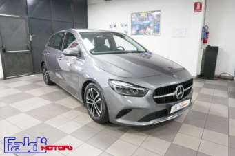 MERCEDES-BENZ B 180 Elettrica/Benzina 2023 usata, Firenze
