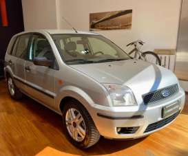 FORD Fusion Benzina 2003 usata, Napoli FORD Fusion Benzina 2003 usata, Napoli