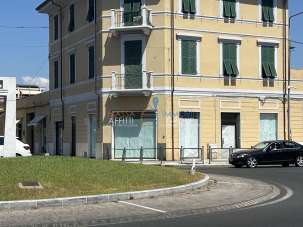 Vendita Trivani, Carrara