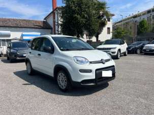 FIAT Panda Elettrica/Benzina 2023 usata, Italia FIAT Panda Elettrica/Benzina 2023 usata, Italia