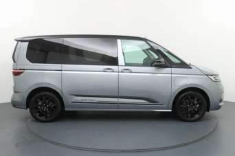 VOLKSWAGEN Multivan Elettrica/Benzina 2026 usata, Avellino VOLKSWAGEN Multivan Elettrica/Benzina 2026 usata, Avellino