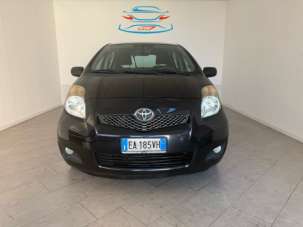 TOYOTA Yaris Benzina 2010 usata, Milano TOYOTA Yaris Benzina 2010 usata, Milano