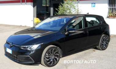 VOLKSWAGEN Golf Elettrica/Benzina 2024 usata, Modena VOLKSWAGEN Golf Elettrica/Benzina 2024 usata, Modena