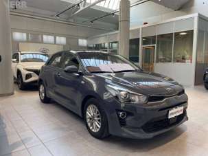KIA Rio Elettrica/Benzina 2021 usata, Milano