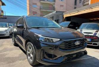 FORD Kuga Elettrica/Benzina 2025 usata, Milano FORD Kuga Elettrica/Benzina 2025 usata, Milano